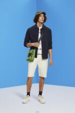 Men Esprit Cream Beige Chino-style shorts Shorts XF4444750 - Image 2