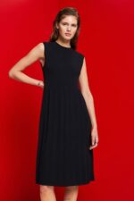 Women Esprit Black Pleated and sleeveless maxi dress with crewneck Dresses XF4444124